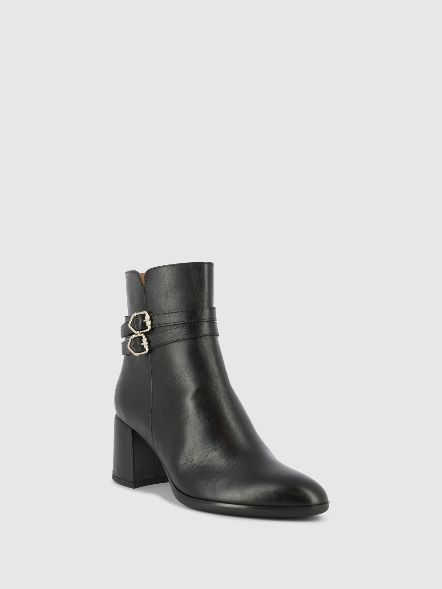 Sofia Costa Botins com Fecho em Preto